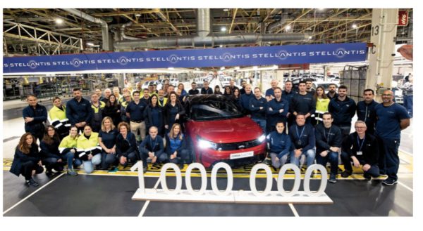 Opel Jahrbuch 2026 – Bild 4